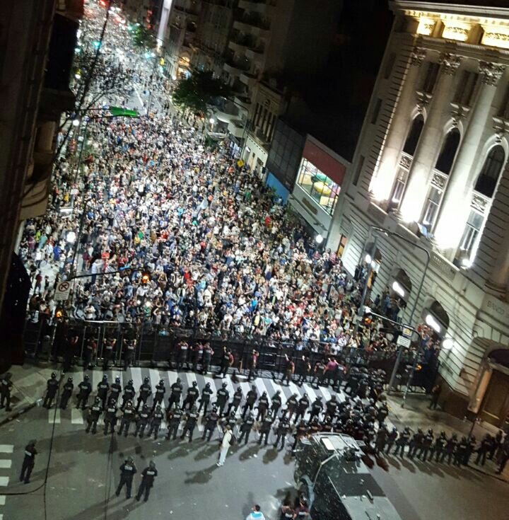 Recorte de haberes +  Represión + Cacerolazo = Reforma Previsional. Comunicado DRT